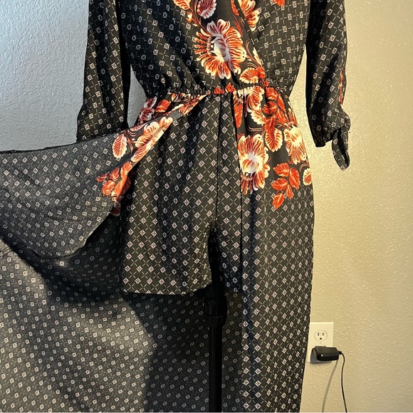 CHELSEA & VIOLET ROMPER/DRESS - Picture 8 of 9